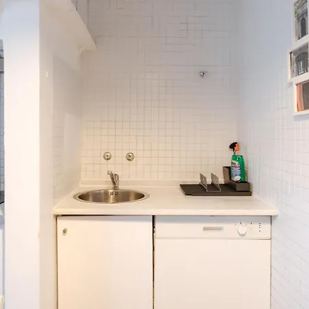 Diogo's Alcantara I By Mycelia Apartmán *