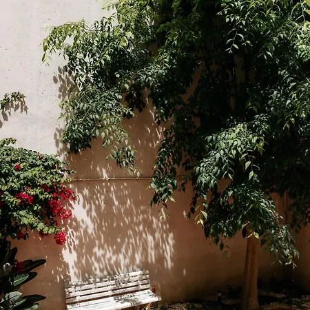Diogo's Alcantara I By Mycelia Apartmán *