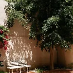 Diogo's Alcantara I By Mycelia Appartement