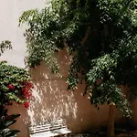 Diogo's Alcantara I By Mycelia Appartement *