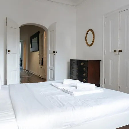 Diogo's Alcantara I By Mycelia Apartamento
